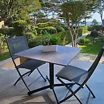 Appartement Les Pieds Dans L'Eau Avec Terrasse Et Jardin