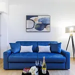 Cosy Studio, Close To Monaco Train Station