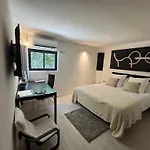 9M Of Center, Cannes High Luxe Villa Mila 6Bdrooms Heated Pool Sauna Cinema Fitness