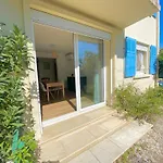 F4 Ideal Pro Ou Vacances Famille, 80 M2 Rdc Avec Jardin&Terrasse Prives, Parking Gratuit, Calme, Wifi Free Pop, Clim Reversible, Balancelle, Transats, Bbq, Dans Petit Batiment, 15 Min De La Mer Et Base Navale, 10 Min De La Gare Sncf Et Routiere