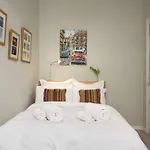 Sunlight Properties - Gisele - Nice Hyper Central, 1 Bedroom With Large Living Room