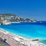 Super Studio Avec Piscine A 60 M De La Mer