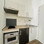 Residence 41 Leon Noel