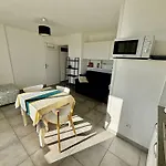 Appartement Lumineux Avec Terrasse Et Parking Proche Plage - Fr-1-816-27