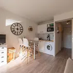 Studio Cabine- Piscine- Proche Plages Et Commerces