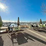 Desirade-Piscine-Proche Plage