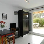 Appartement 2 Pieces Avec Terrasse Et Piscine, La Londe-Les-Maures - Fr-1-826-9