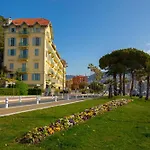 Chic Apartment 1Mn From Beach - Happy Rentals