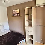 Charming 2 Rooms, Air Conditioning, Terrace, Wifi