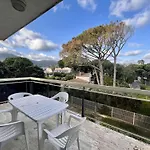 Studio Face Mer Avec Terrasse, Clim, Parking A Cavalaire-Sur-Mer - Fr-1-226B-13