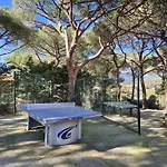 Residence Avec Piscine, Vue Mer, Tennis, Boulodrome, Acces A La Plage.