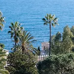 Apartment With Terrace Pool & Beach Access