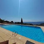 Joli 43M2 , Vue Mer , Piscine , Parking