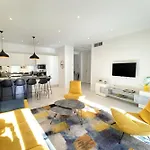 3 Bedrooms 3 Bath Bivouac 2 Min Palais