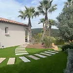 Magnificent Villa, Heated Pool, Air Cond, Sea View