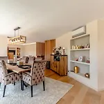 Magnificent Villa, Heated Pool, Air Cond, Sea View