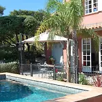Villa Provencale 4 Etoiles - Piscine & Jardin Zen