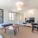 Superbe Appartement Plein Centre De St Tropez