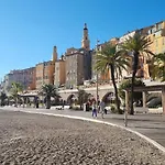 Charme Et Authenticite A Menton - Centre & Plages