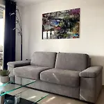 Frejus, Appartement T2 Piscine
