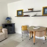 Charme Appartement - Terrasse Et Garage Prive