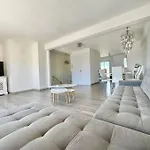 Bel Appartement 84M2 Avec Terrasse Et Parking