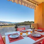 Apartment Le Bois Du Coteau By Interhome