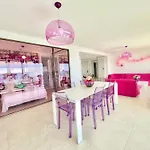 Royal Pink - Appartement Design - Vue De Reve - Parking Gratuit