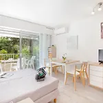 Studio Climatise Pour 3, Face Est, A 50M Plage Et Proche Commerces - Fr-1-466A-23