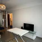 Grand Studio Avec Coin Nuit Et Parking