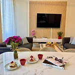Beautiful 4 Beds & 4 Baths, 10Min From Palais, 4 Stars Residence