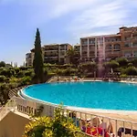 Studio 4 Pers Avec Terrasse Et Piscine A Saint-Raphael - Fr-1-504-665