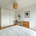 Flexliving - Whole Apartment - Hillairet