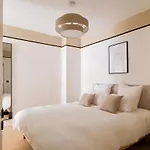 Exceptional Facing Palais Cannes 3