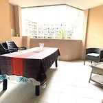 Bel Appartement Avec Grande Terrasse A 50M De La Plage