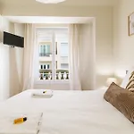 Cannes Banana Apartment