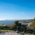 T3 Avec Vue Mer Imprenable Dans Une Residence Avec Piscine