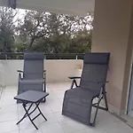 Appartement Moderne A Saint-Raphael, 2 Chambres - Fr-1-226A-204