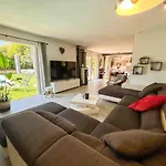 Maison Spacieuse Avec Piscine A Sanary-Sur-Mer