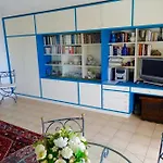 Magnificent Seafront Studio