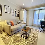 Studio Cosy Avec Jardin Privatif - Carabacel, Nice