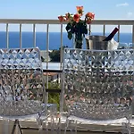 A De Pas De La Mer