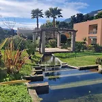 Stylish Flat 1Br With Terrace, Park & Pool