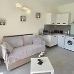 L'Instant Soleil Au Lavandou Apartment