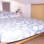 Appartement 3 Pieces Avec Balcon Et Acces Plage A Sainte-Maxime - Fr-1-780-55