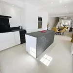 3 Bedrooms Villa Near Cannes - Pool & Jacuzzi - Sea View