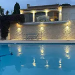 Luxe Et Calme Avec Vue Mer Panoramique A Antibes