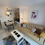 Le Cannes Beach 293