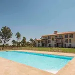 Bel Appartement Dans Une Residence Avec Piscine