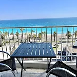 Spacious 2P Terrace With Sea View